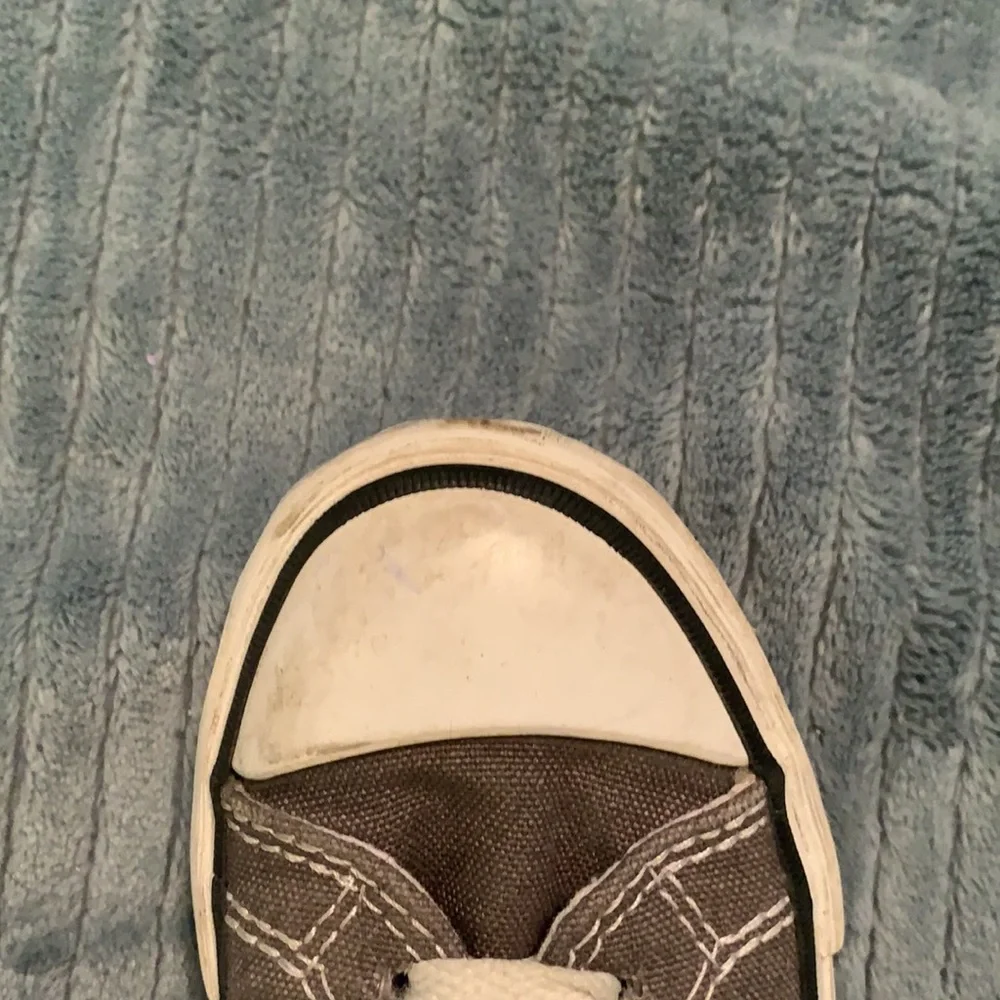 converse - Picture 3 of 5